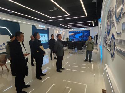 市工信局召開錦州市數(shù)字化轉(zhuǎn)型工作促進應(yīng)用座談會，聚焦互聯(lián)網(wǎng)信息服務(wù)發(fā)展